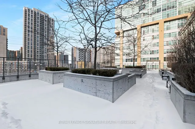 Additional property image - 8 Fieldway Rd Unit 403