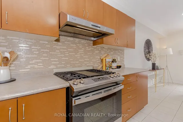 Additional property image - 2452 Pathfinder Dr
