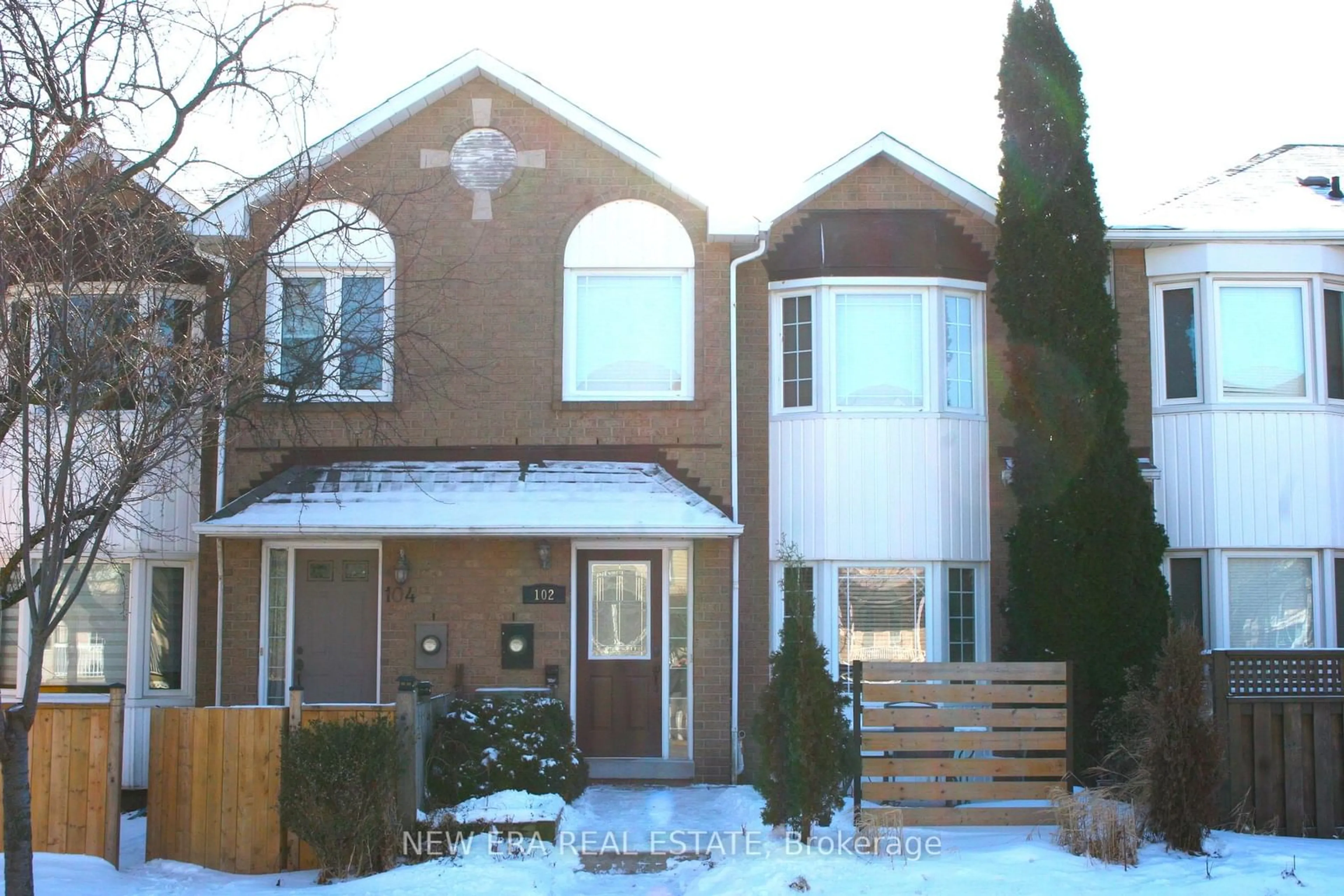 Home with brick exterior material, street for 102 Glenashton Dr, Oakville Ontario L6H 6G3