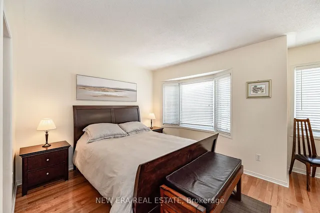 Additional property image - 102 Glenashton Dr