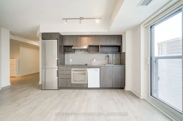 Additional property image - 7 Mabelle Ave Unit 2703