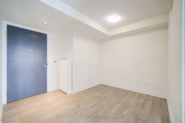 Additional property image - 7 Mabelle Ave Unit 2703