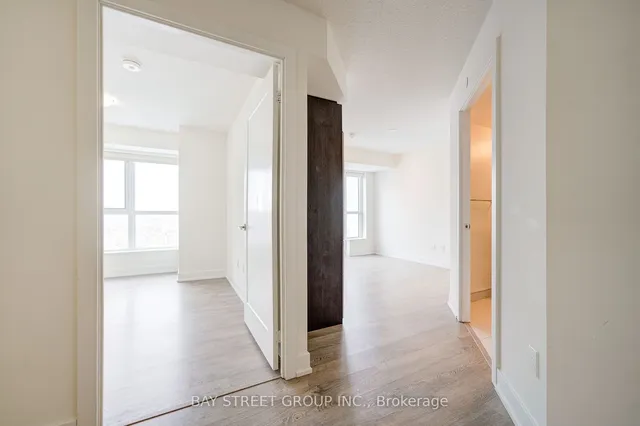 Additional property image - 7 Mabelle Ave Unit 2703