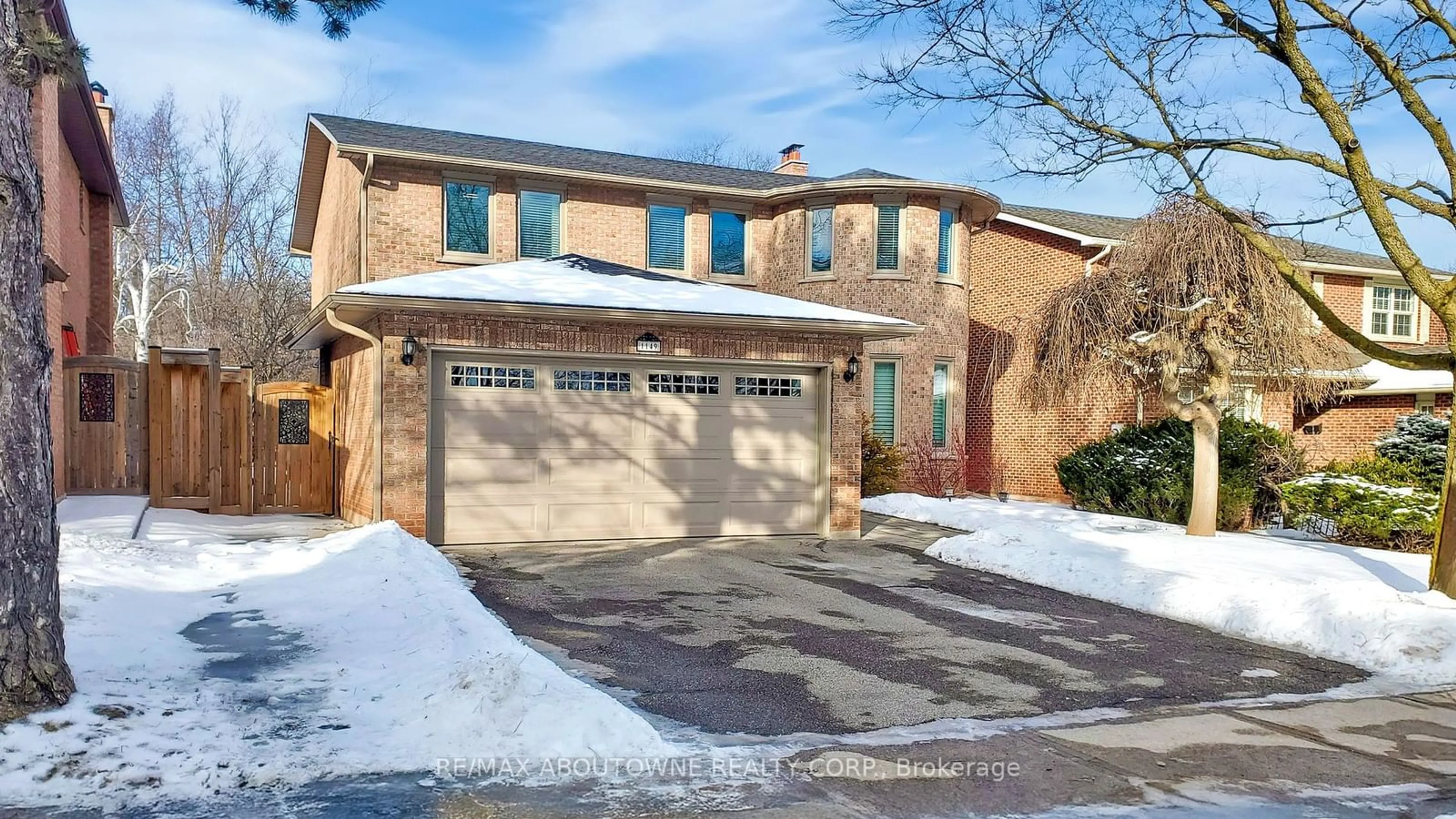 Home with brick exterior material, street for 1149 Montrose Abbey Dr, Oakville Ontario L6M 1A2