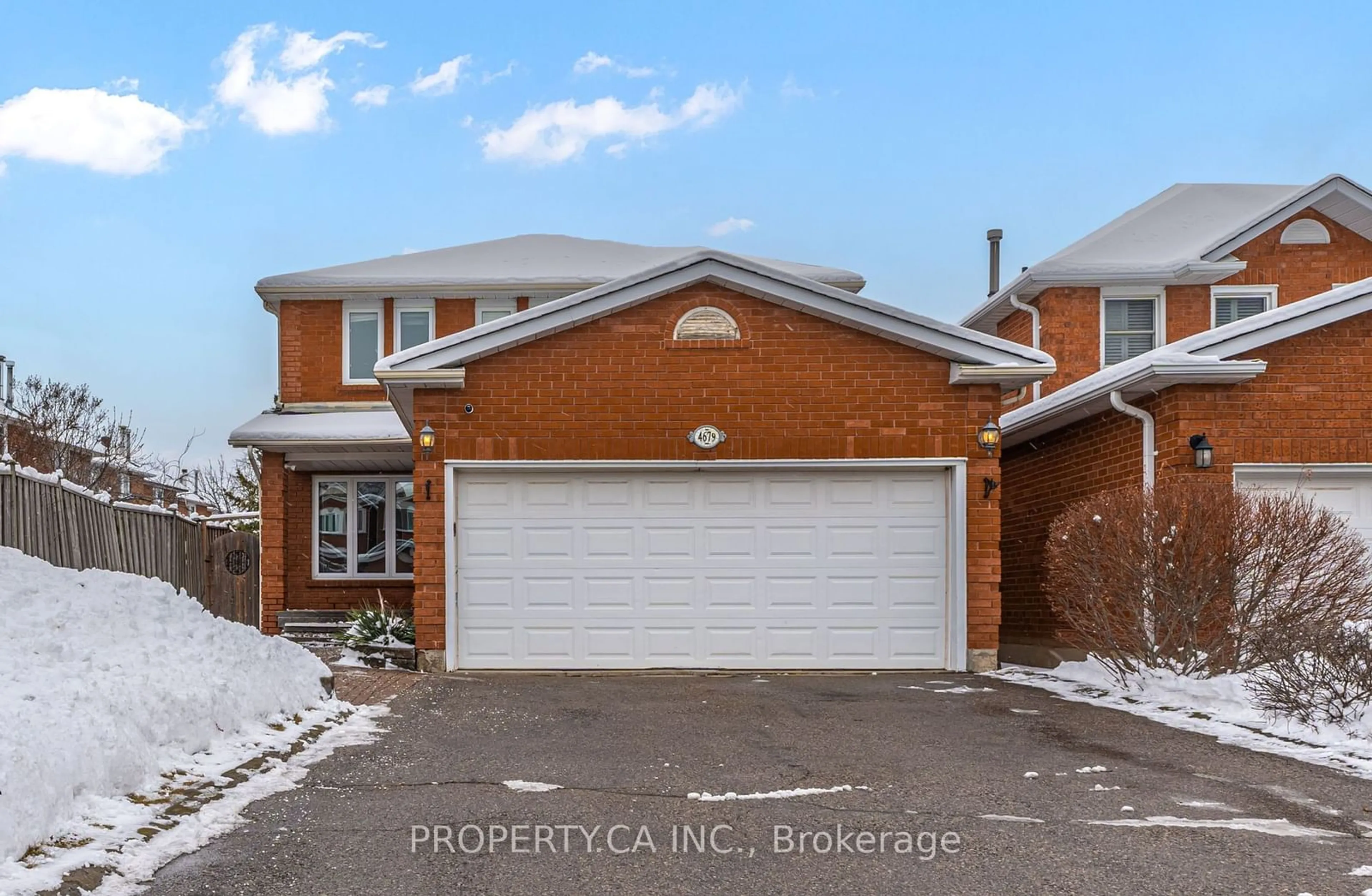 Home with brick exterior material, street for 4679 Owl Circ, Mississauga Ontario L4Z 2W8