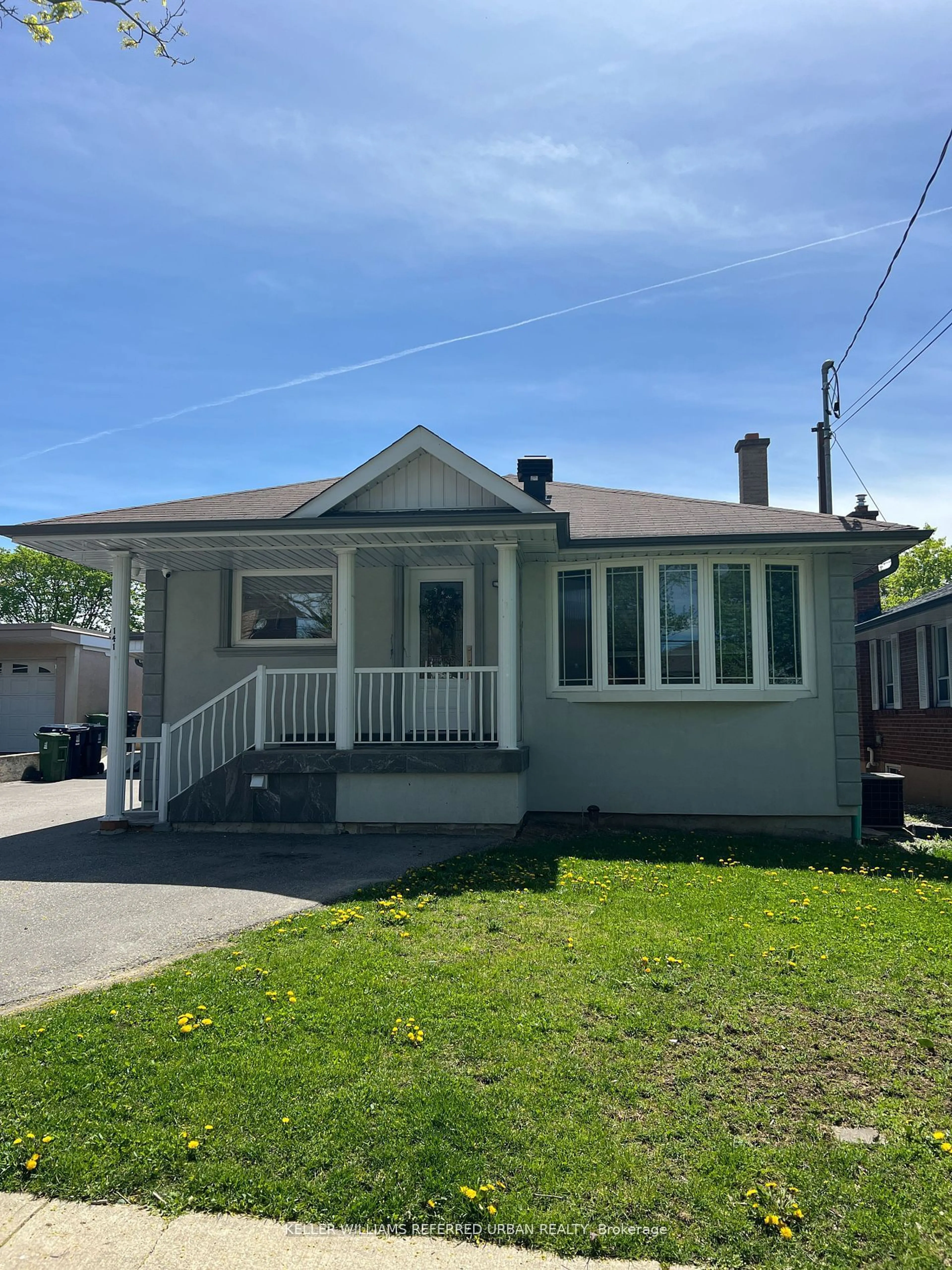 Home with vinyl exterior material, street for 141 Gracefield Ave, Toronto Ontario M6L 1L4