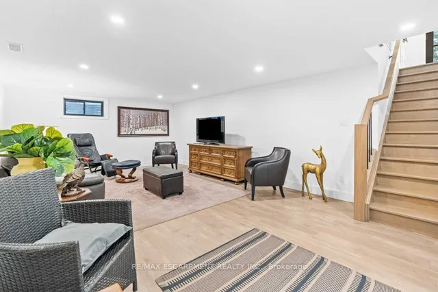 Additional property image - 928 Glen Acres Crt