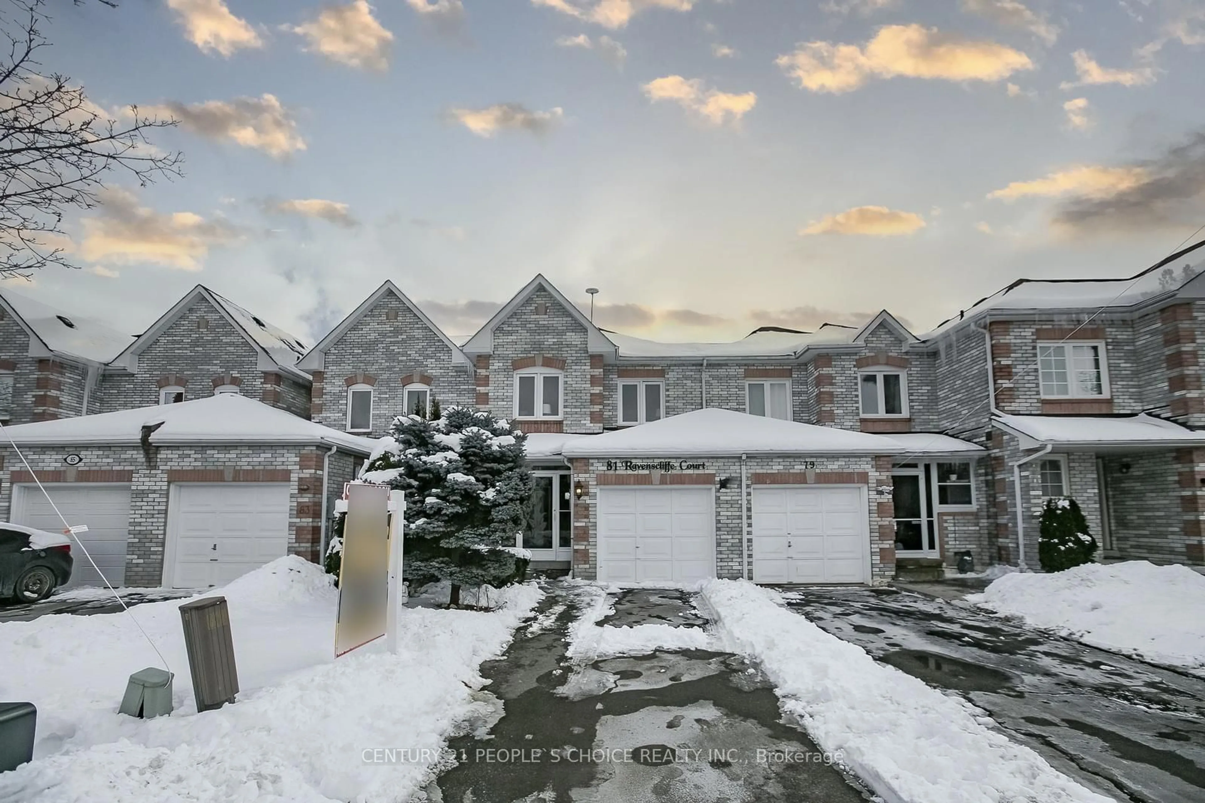 A pic from outside/outdoor area/front of a property/back of a property/a pic from drone, street for 81 Ravenscliffe Crt, Brampton Ontario L6X 4N9