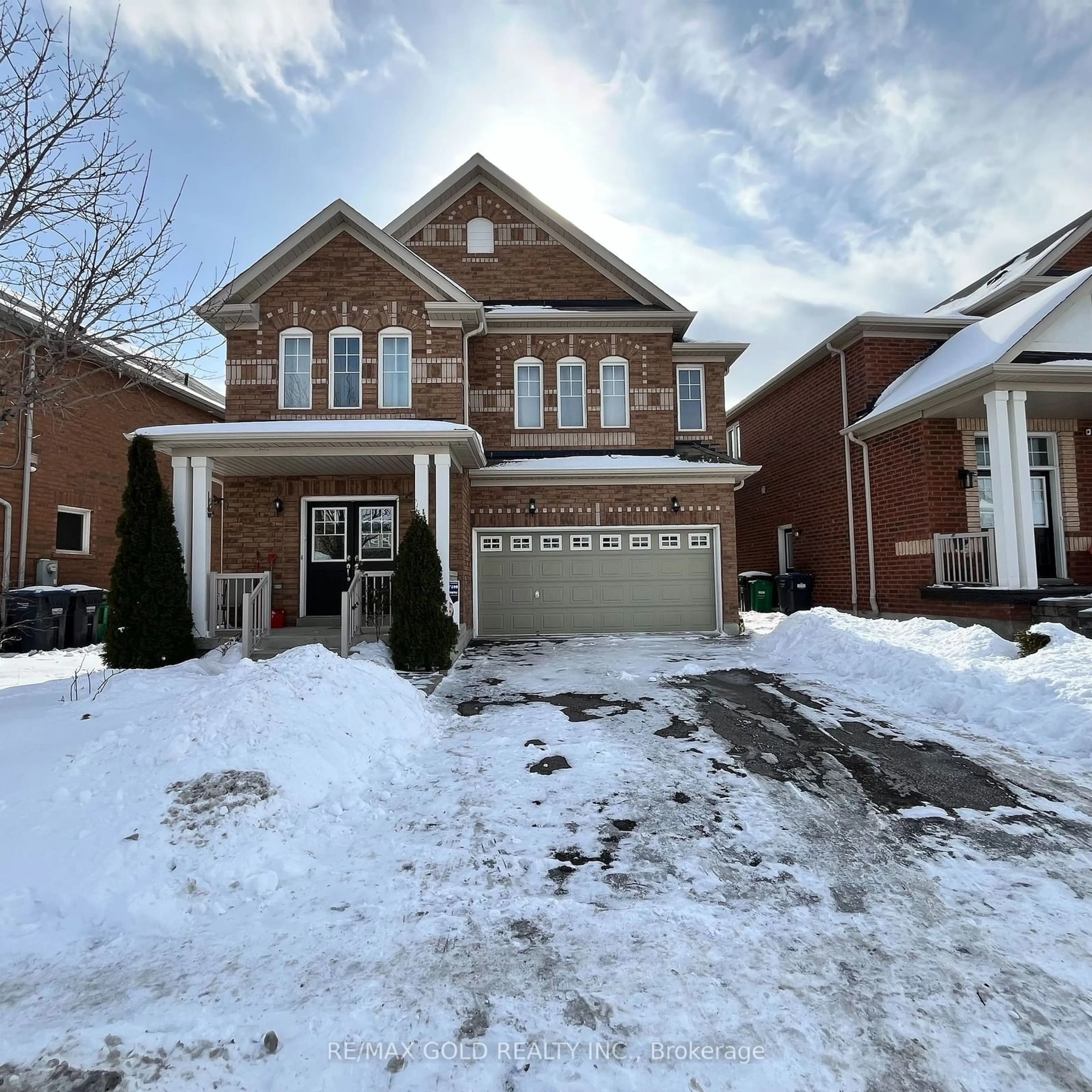 Home with brick exterior material, street for 221 Valleyway Dr, Brampton Ontario L6X 0N9