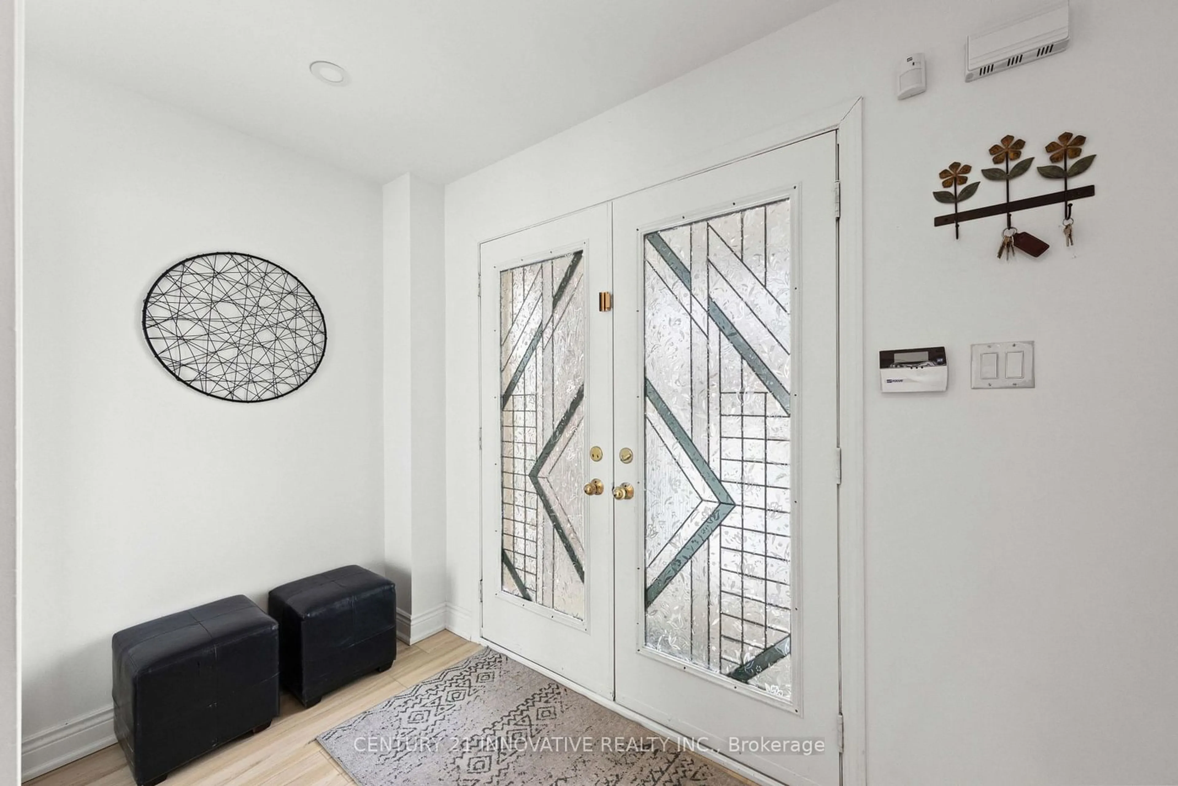 Indoor entryway for 36 Echoridge Dr, Brampton Ontario L7A 3K8