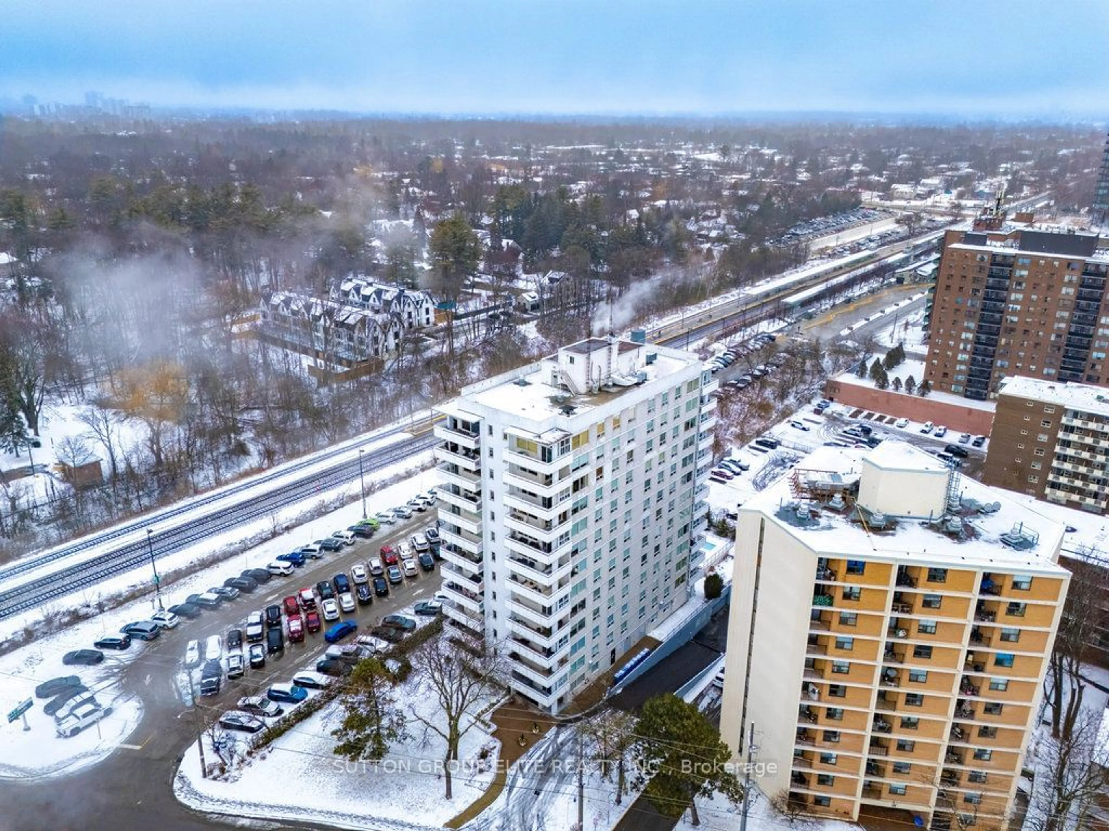 A pic from outside/outdoor area/front of a property/back of a property/a pic from drone, city buildings view from balcony for 39 Stavebank Rd #704, Mississauga Ontario L5G 4V5