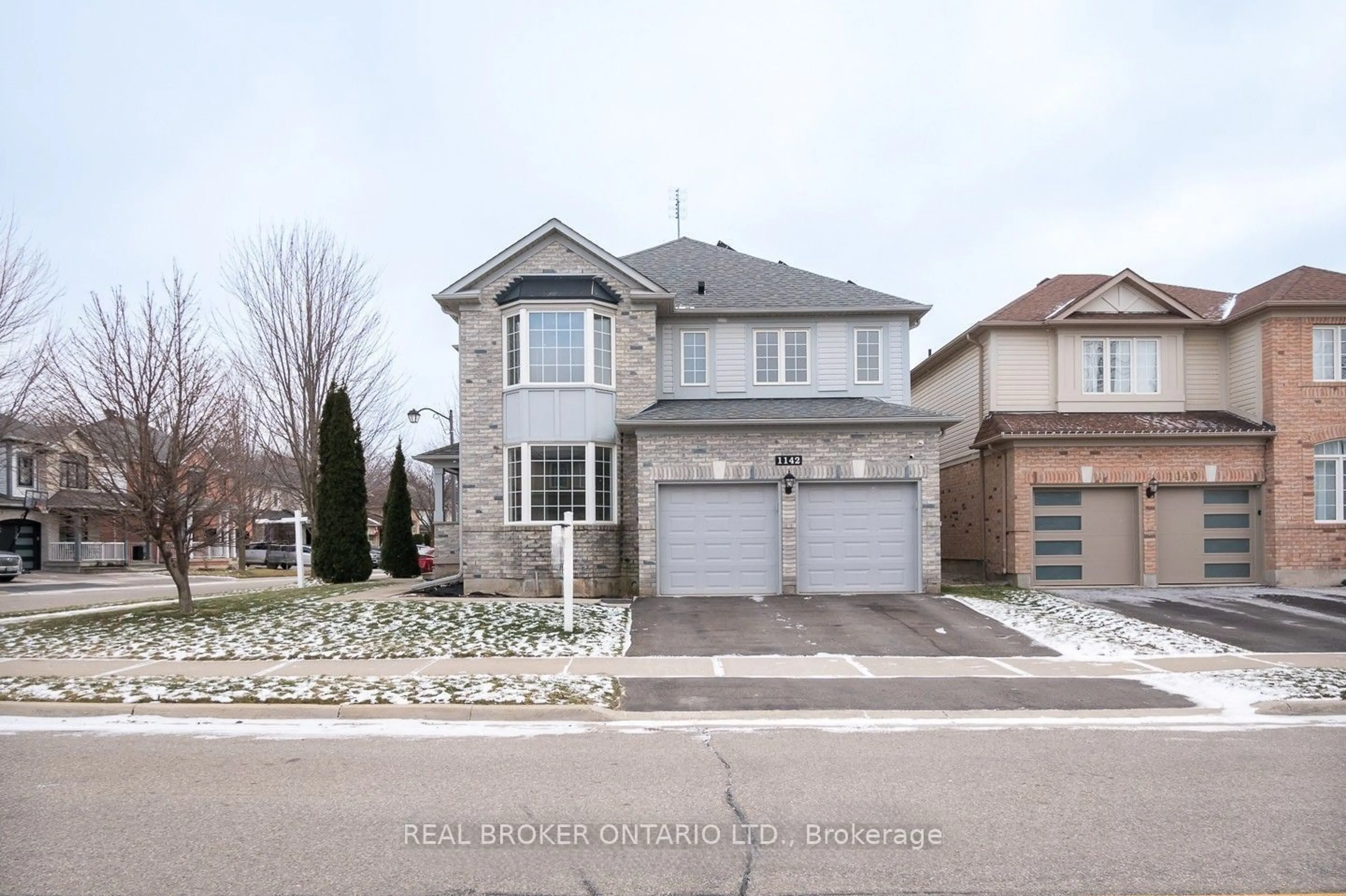 Home with brick exterior material, street for 1142 Deacon Dr, Milton Ontario L9T 5T3