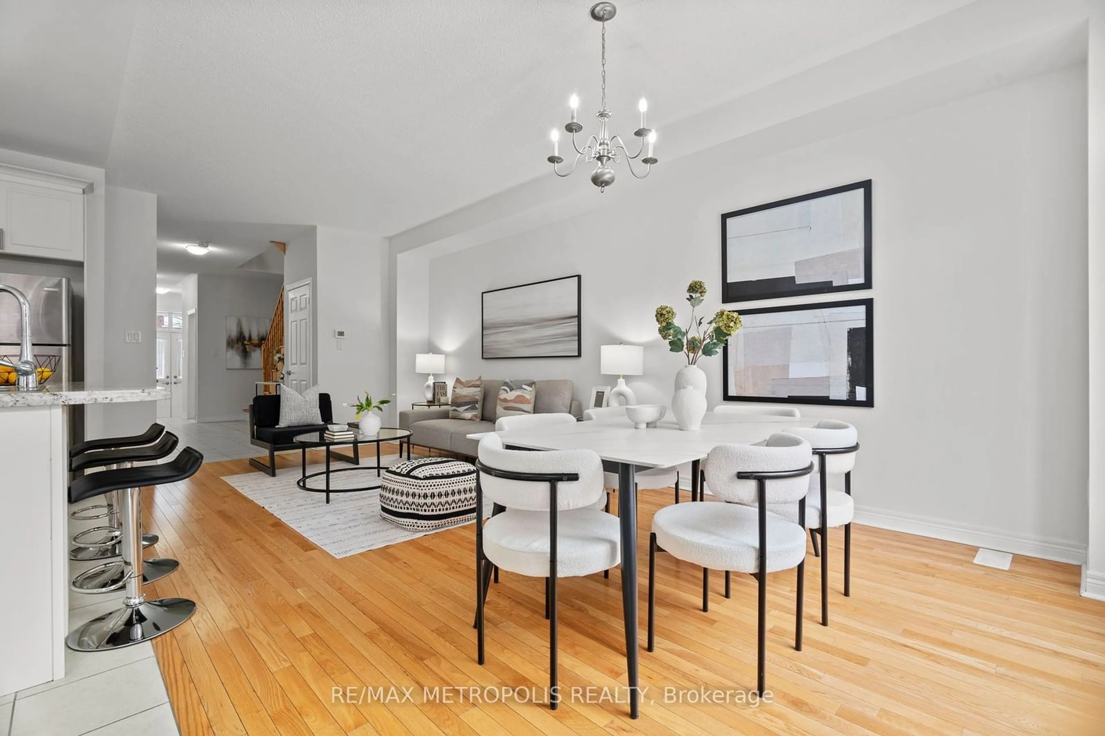 Dining room, unknown for 349 Leadwood Gate, Oakville Ontario L6M 1L7