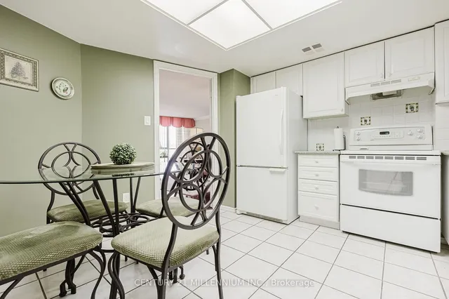 Additional property image - 1230 Marlborough Crt Unit 210