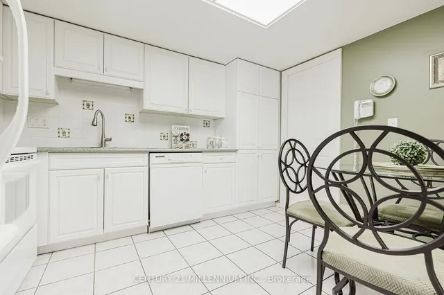Additional property image - 1230 Marlborough Crt Unit 210