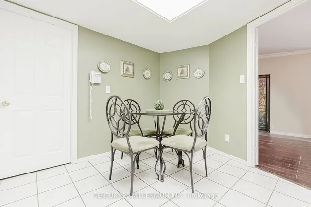 Additional property image - 1230 Marlborough Crt Unit 210
