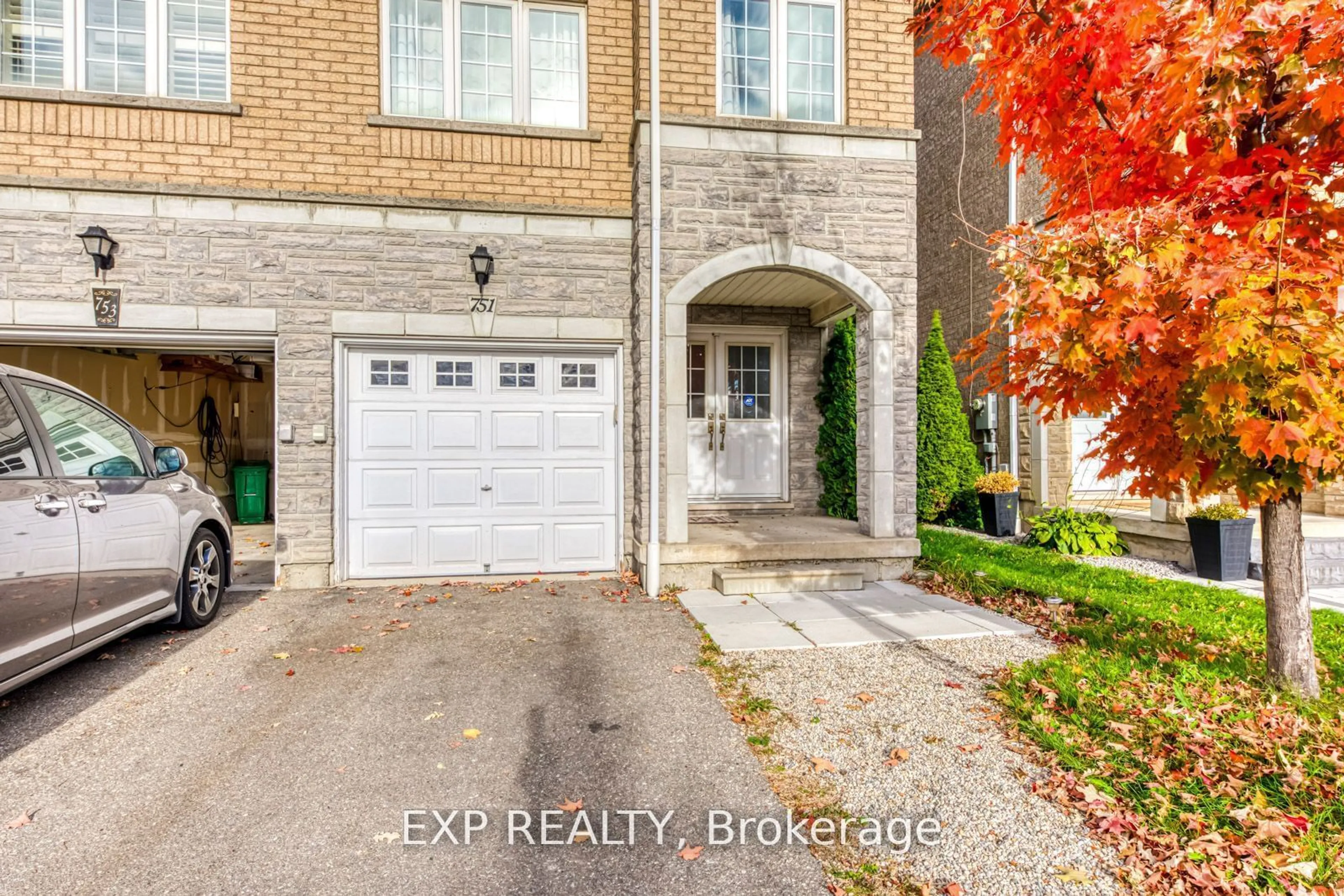 Home with brick exterior material, street for 751 Candlestick Circ, Mississauga Ontario L4Z 0B2