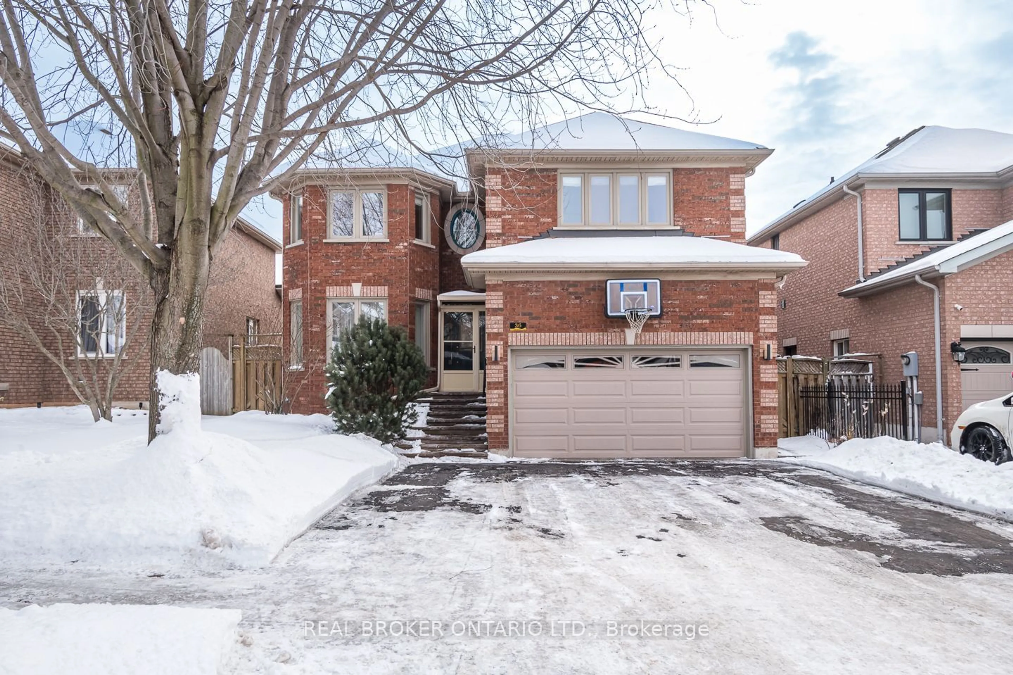 Home with brick exterior material, street for 36 Red Maple Lane, Oakville Ontario L6H 6C4