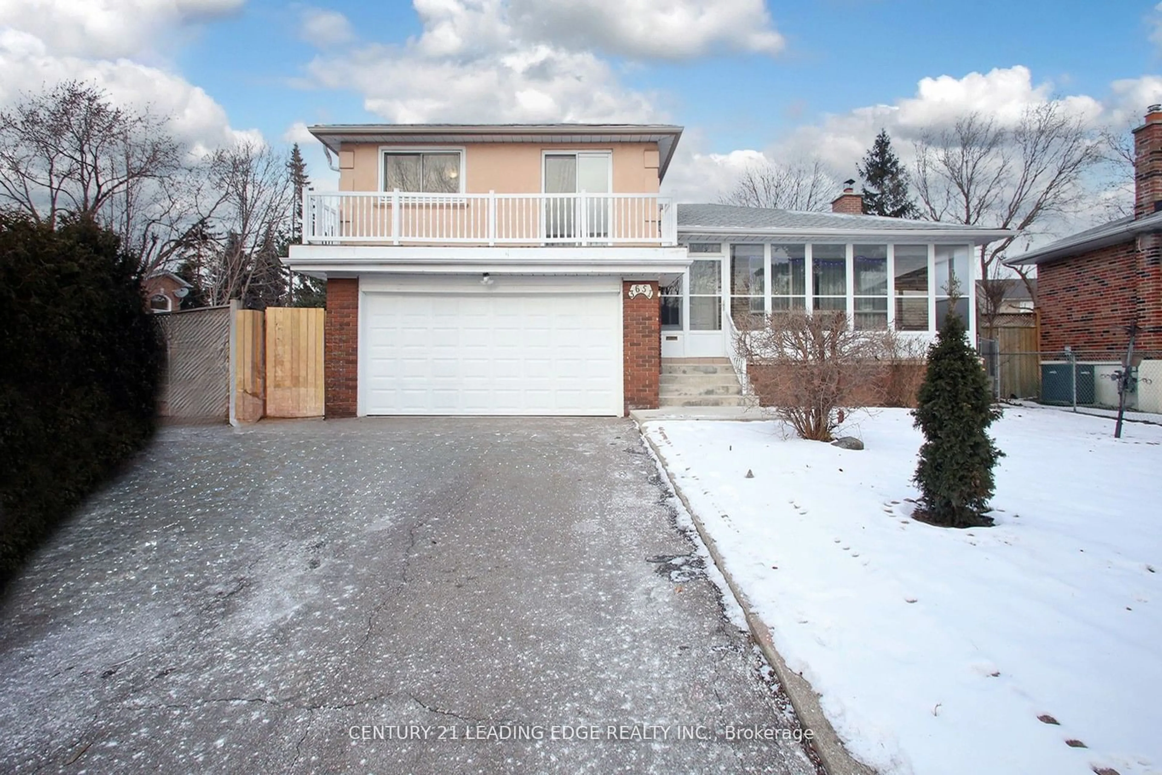 Unknown for 3651 Broomhill Cres, Mississauga Ontario L4Y 3N5