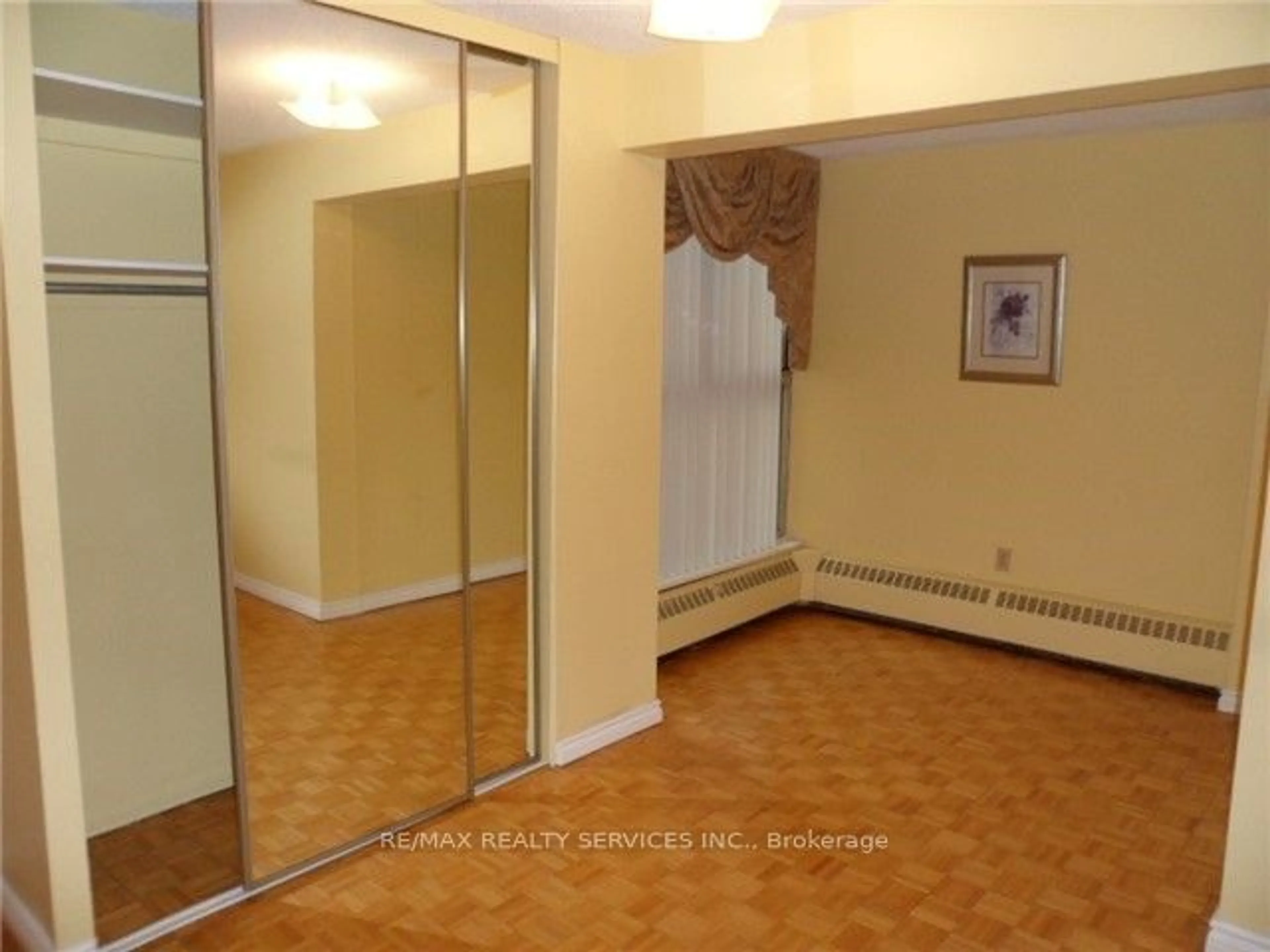 A pic of a room for 4689 Jane St #409, Toronto Ontario M3N 2T6