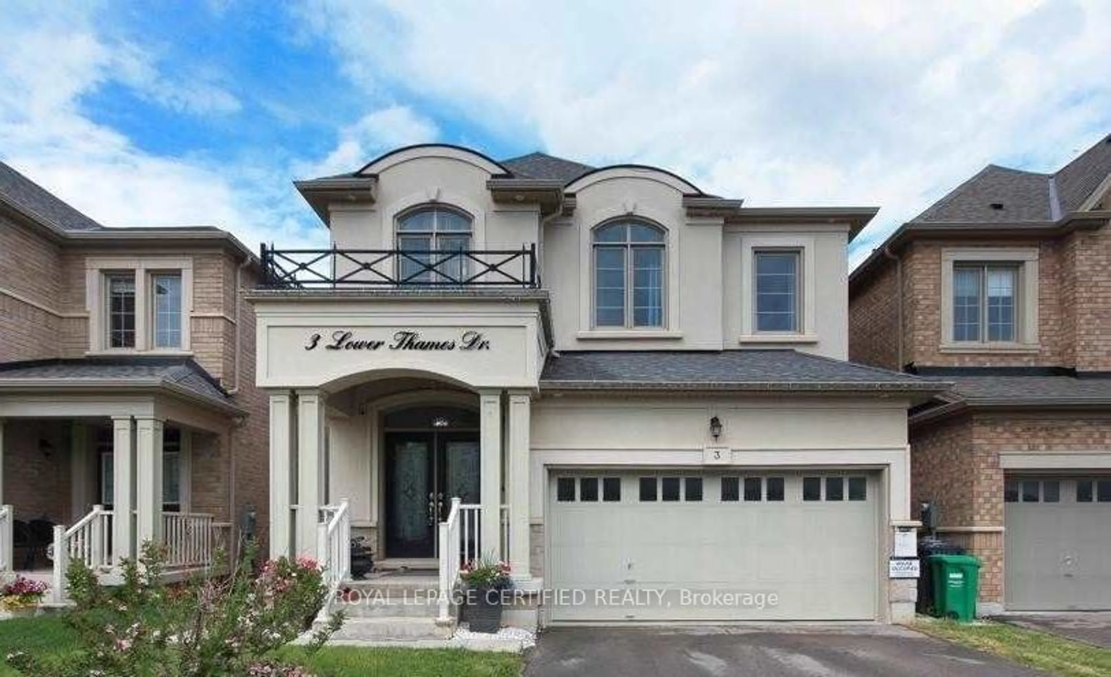 Home with brick exterior material, street for 3 Lower Thames Dr, Brampton Ontario L6Y 6C3