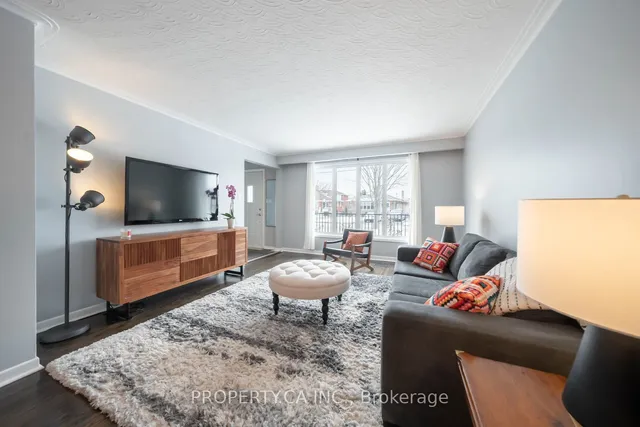 Additional property image - 1666 Coram Cres