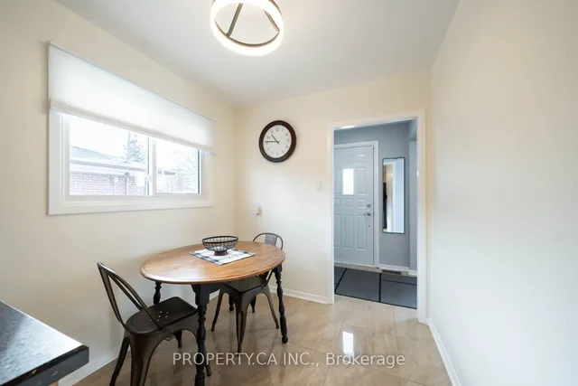 Additional property image - 1666 Coram Cres