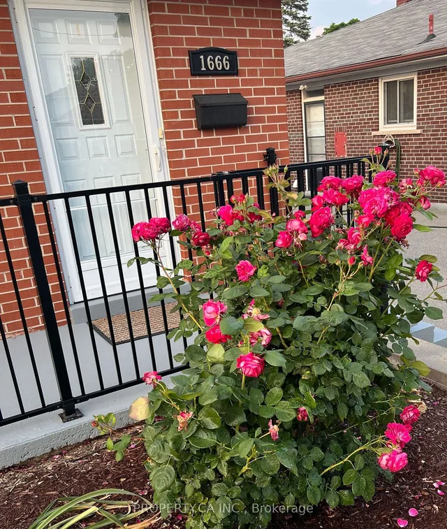 Additional property image - 1666 Coram Cres
