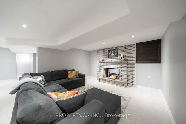 Additional property image - 1666 Coram Cres