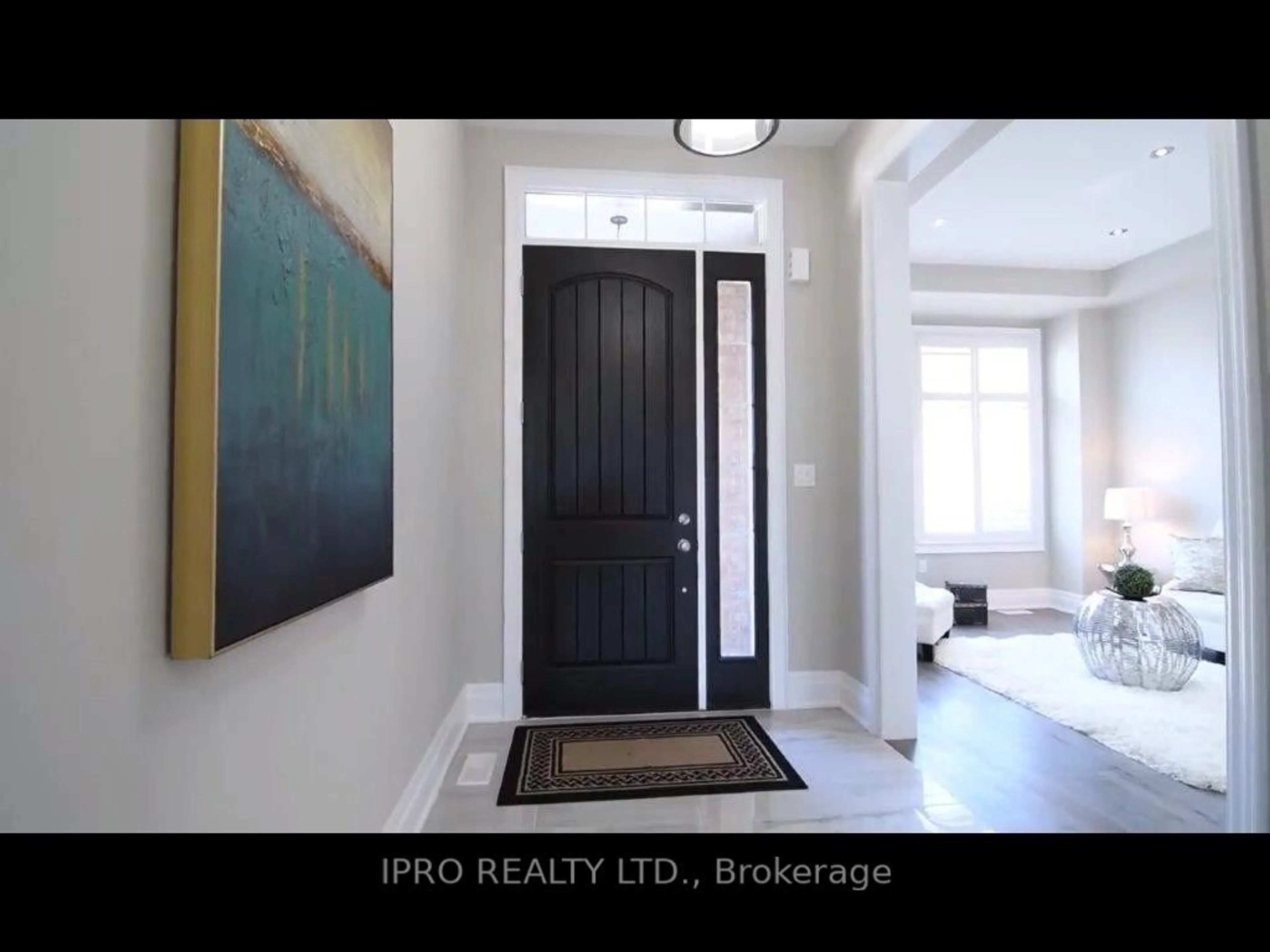 Indoor entryway for 421 Ginger Gate, Oakville Ontario L6M 1N2