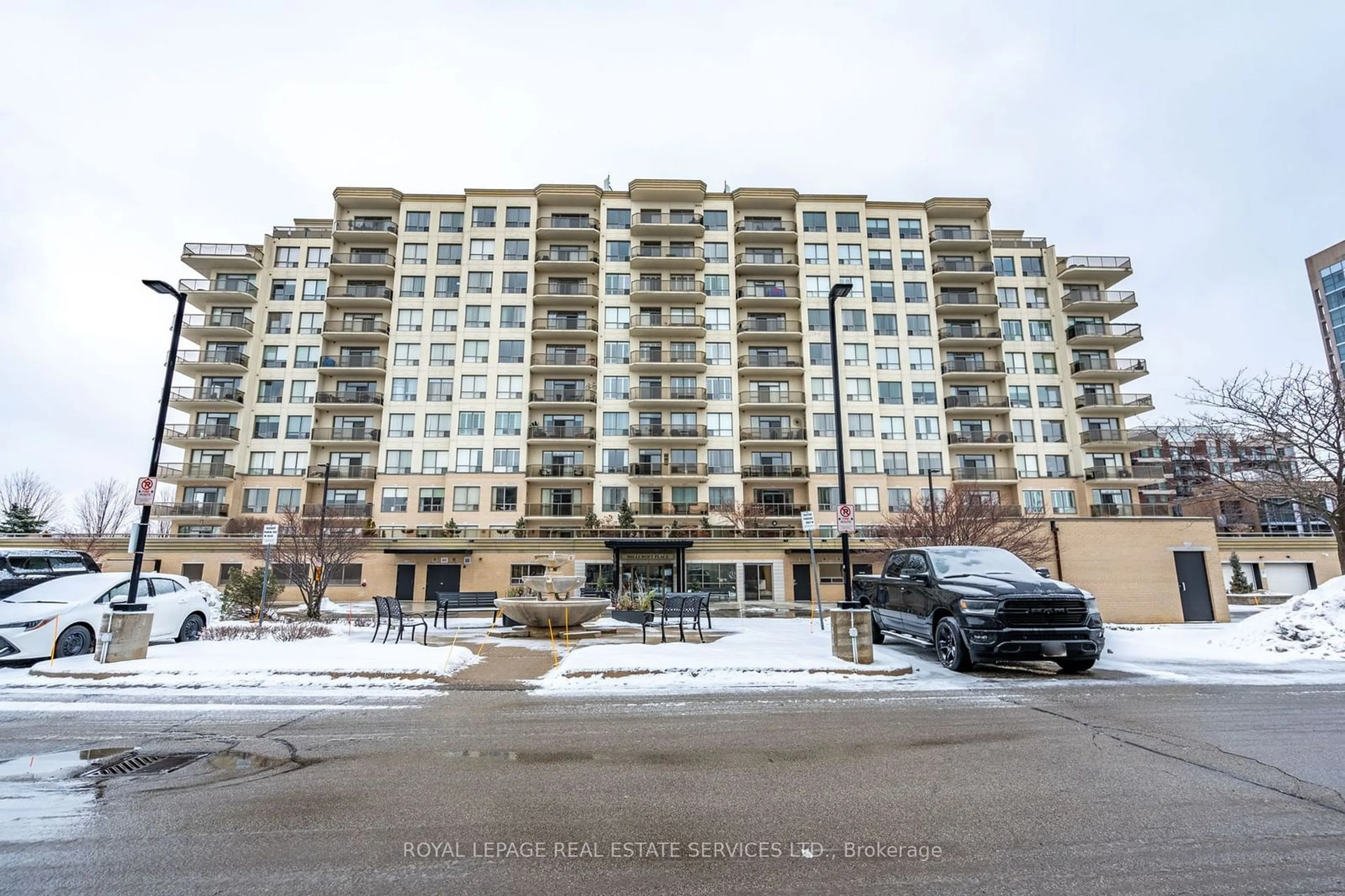 Unknown for 1998 Ironstone Dr #906, Burlington Ontario L8M 2H4