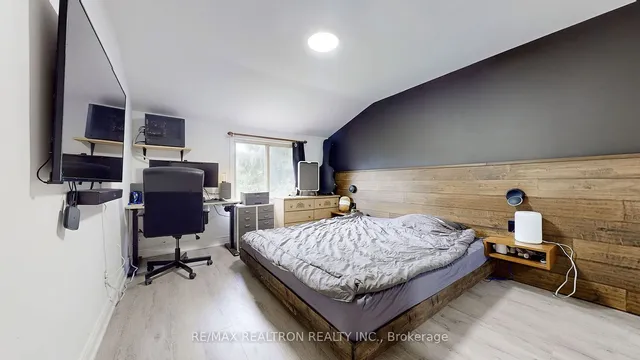 Additional property image - 1894 Kirkwall Cres Unit 20