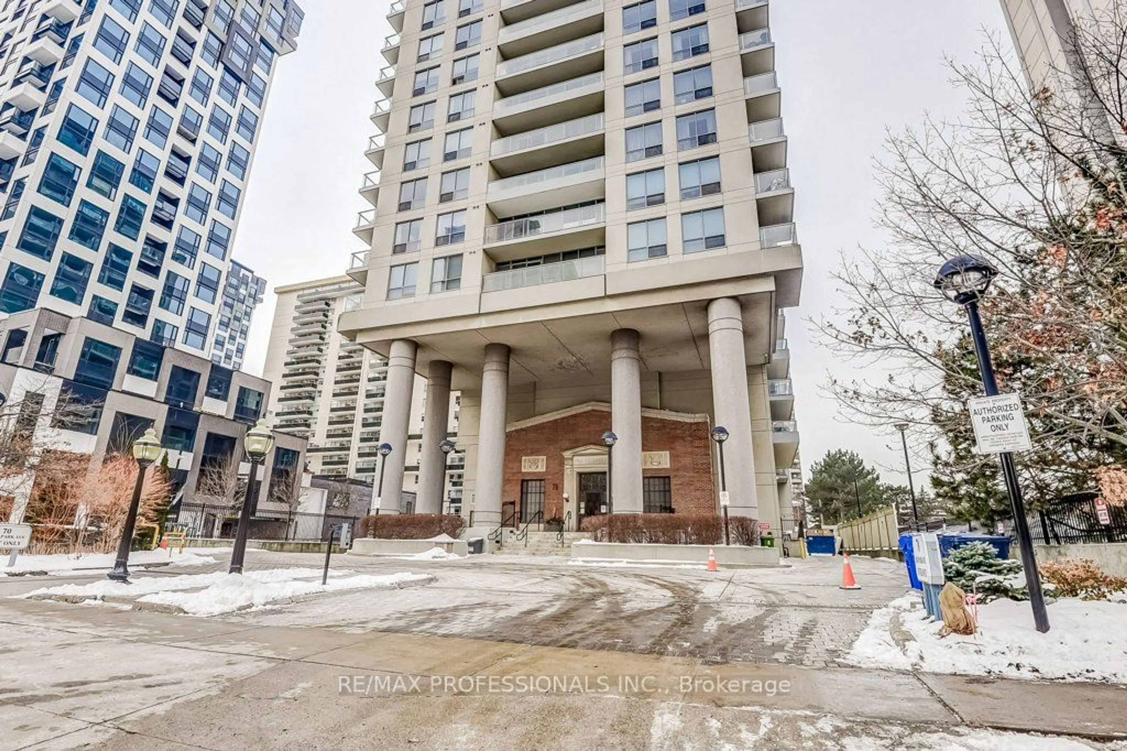 Unknown for 70 High Park Ave #1701, Toronto Ontario M6P 1A1