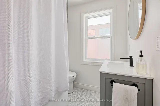 Additional property image - 471 Gilbert Ave