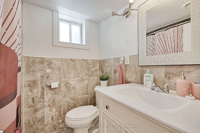 Additional property image - 471 Gilbert Ave