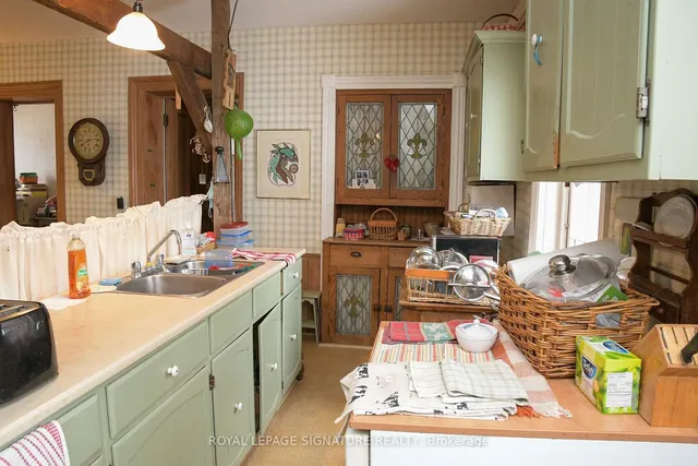 Additional property image - 6115 Eighth Line