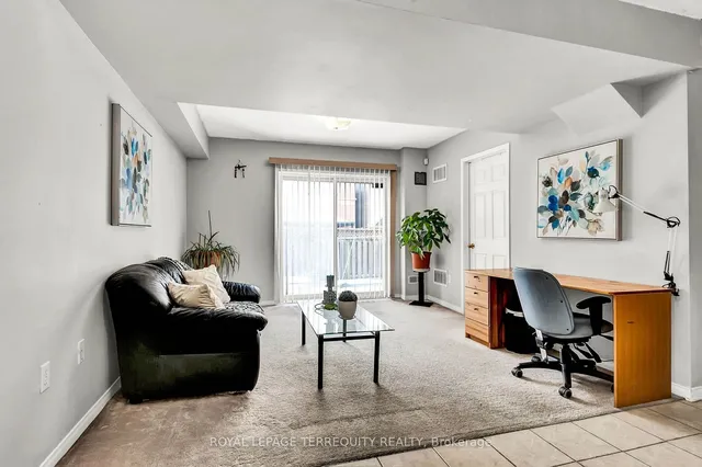Additional property image - 76 Touchstone Dr
