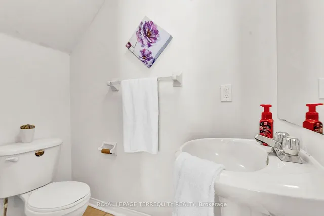 Additional property image - 76 Touchstone Dr