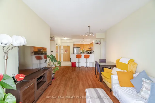 Additional image 30 of 5 Marine Parade Dr Unit 911