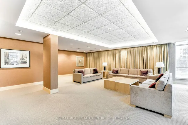 Additional image 11 of 5 Marine Parade Dr Unit 911