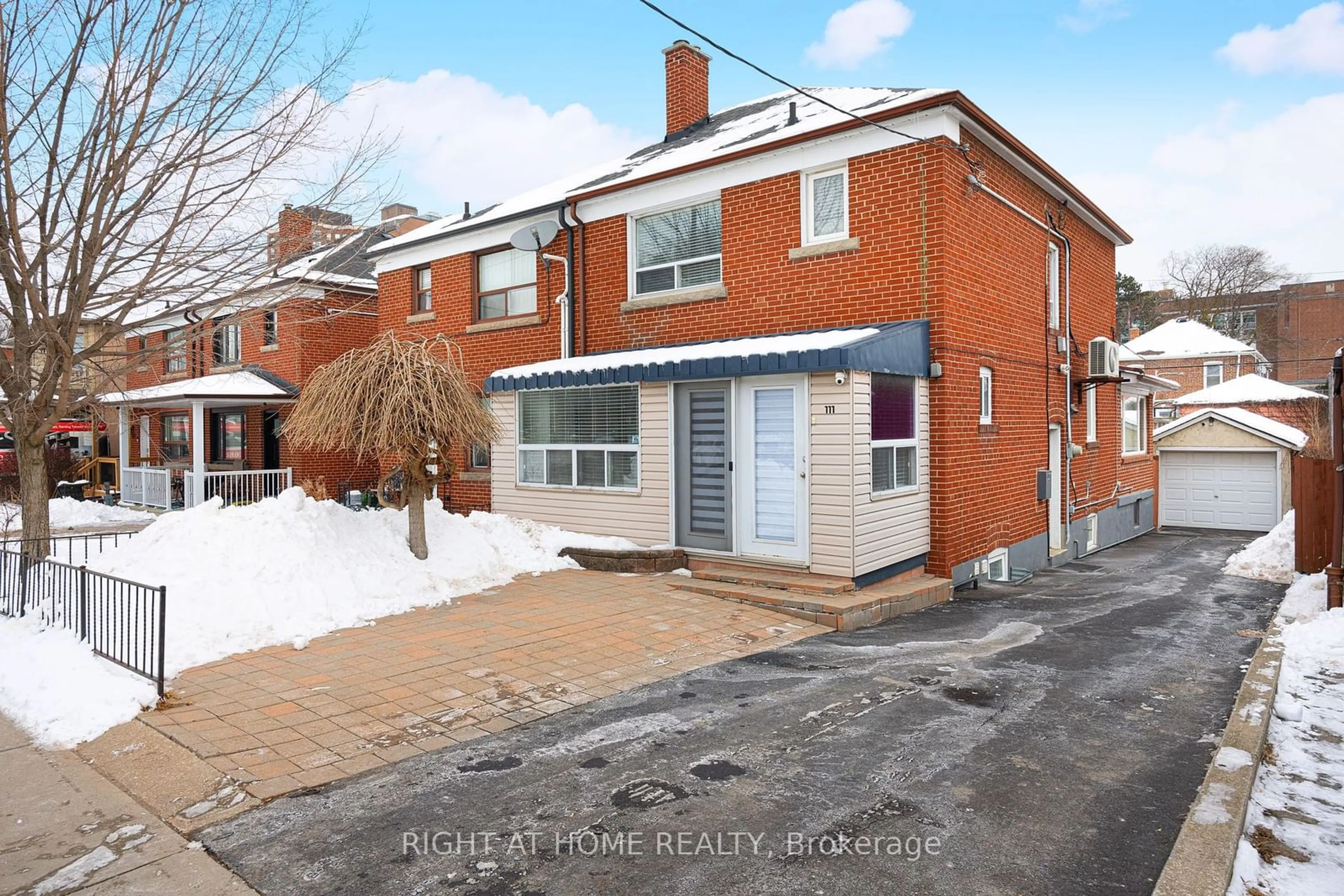 A pic from outside/outdoor area/front of a property/back of a property/a pic from drone, street for 111 Dynevor Rd, Toronto Ontario M6E 3X3