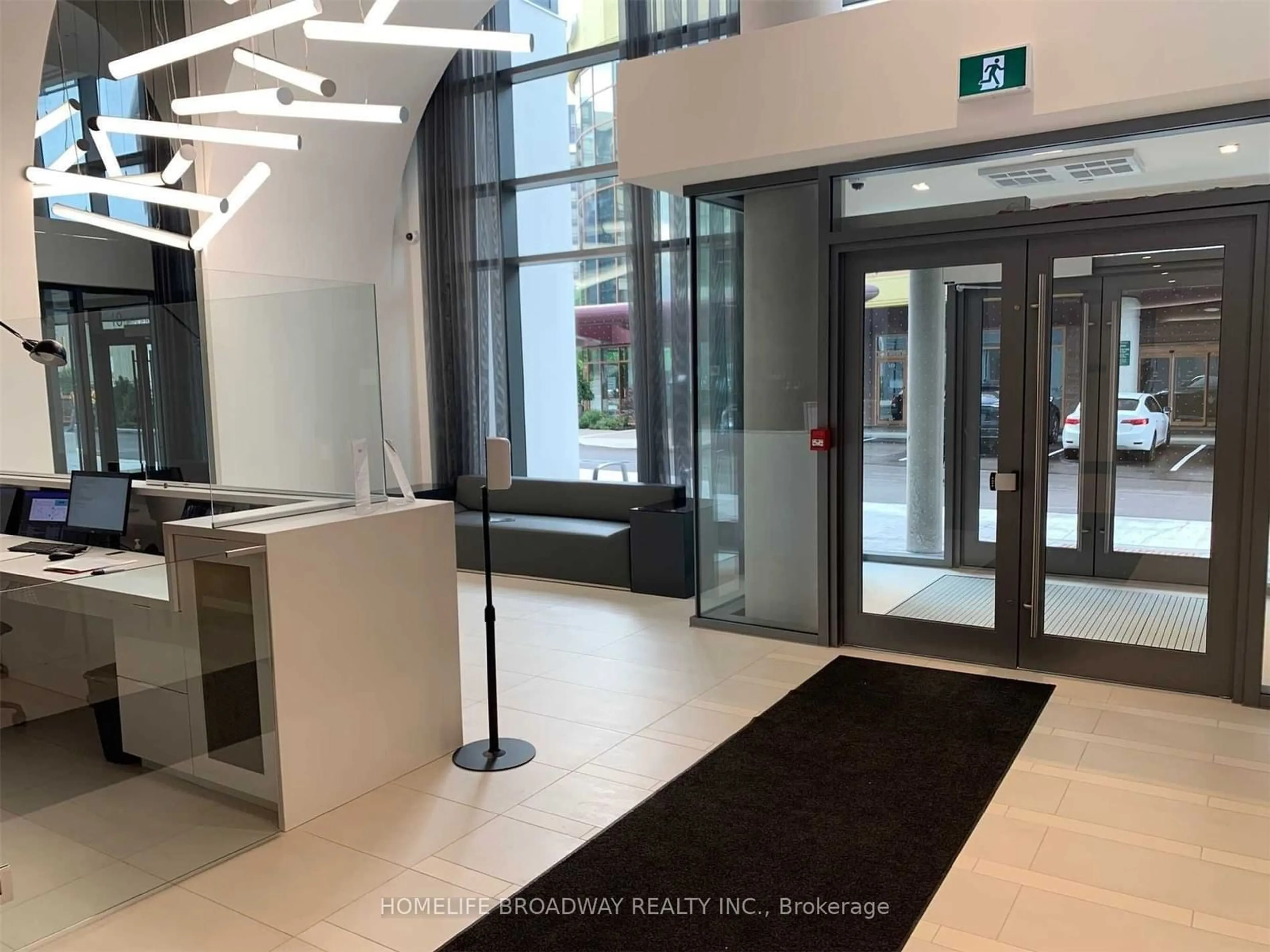 Indoor foyer for 10 De Boers Dr #1302, Toronto Ontario M3J 0L6