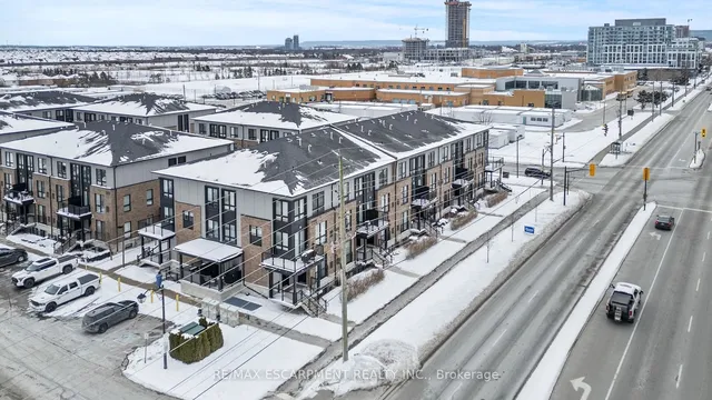 Additional property image - 1200 Main St Unit 102