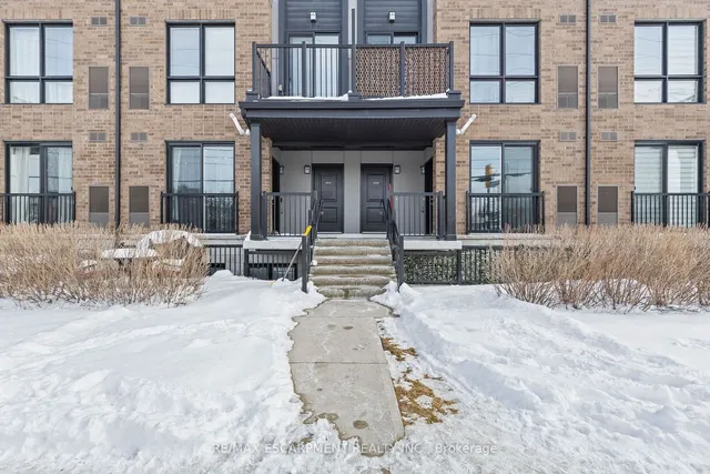 Additional property image - 1200 Main St Unit 102