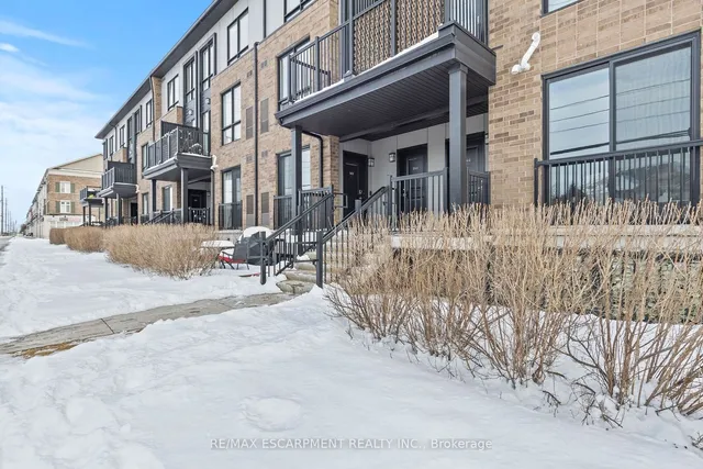 Additional property image - 1200 Main St Unit 102