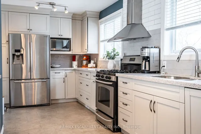 Additional property image - 5286 Woodhaven Dr