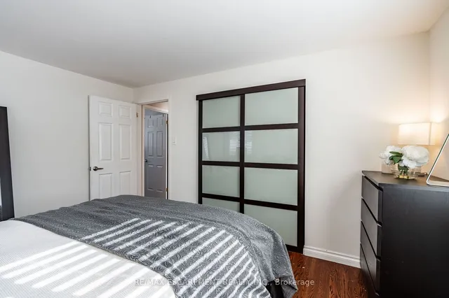 Additional property image - 5286 Woodhaven Dr