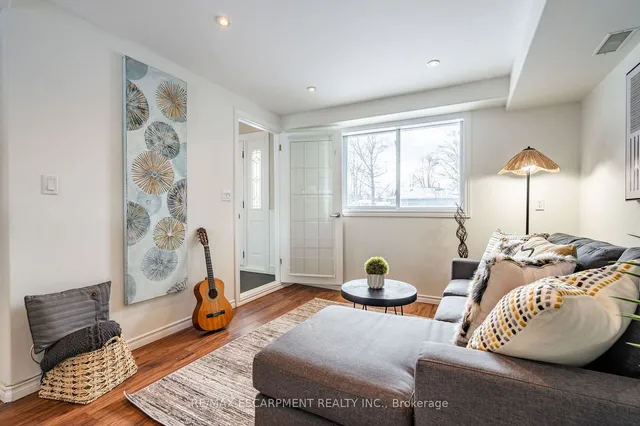 Additional property image - 5286 Woodhaven Dr