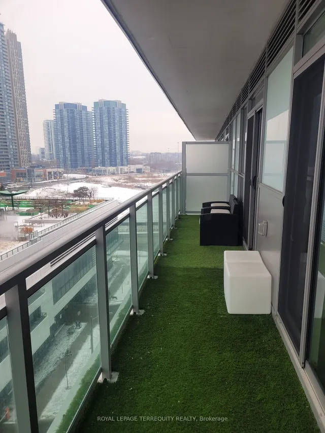 Additional property image - 33 Shore Breeze Dr Unit 701