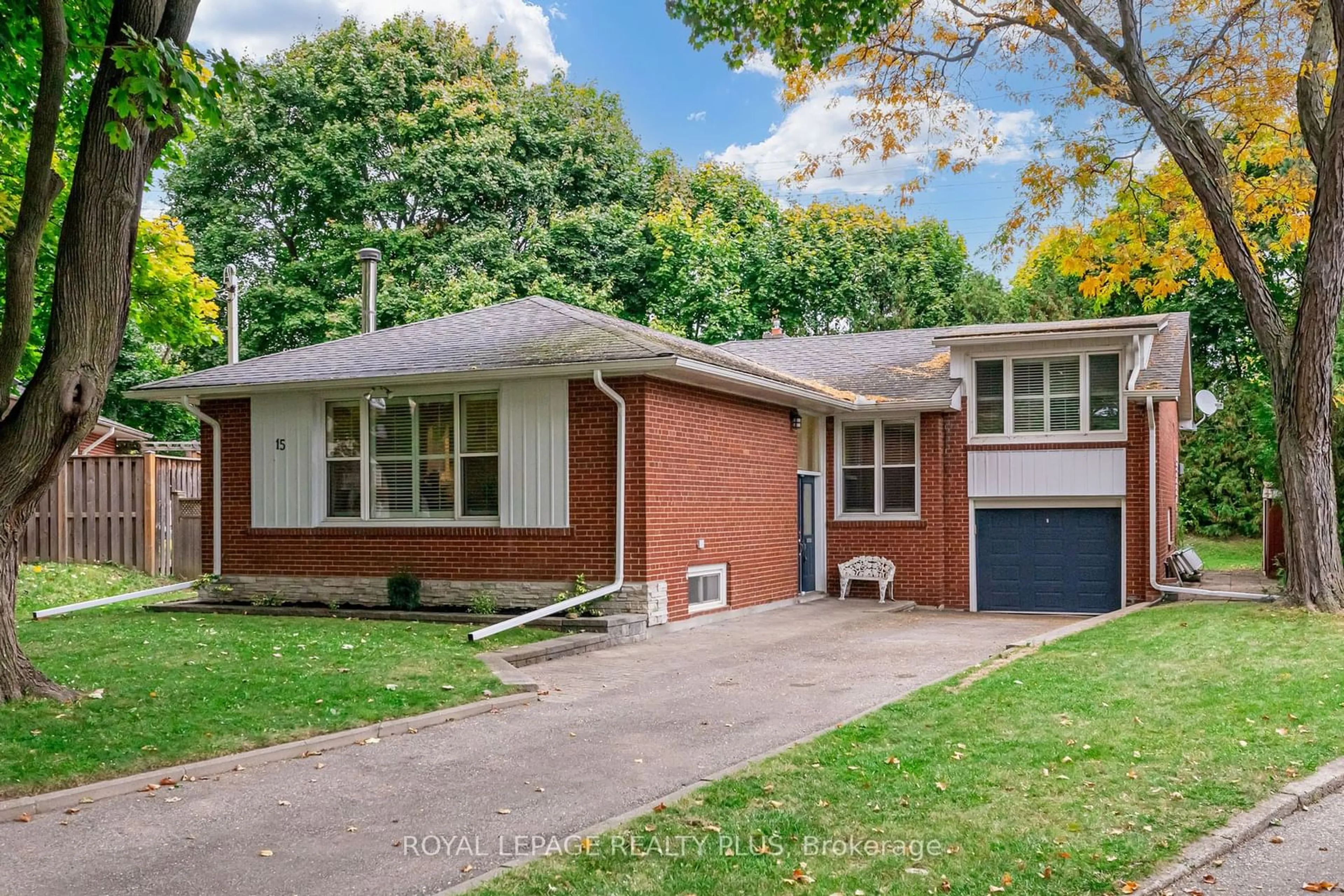 Home with brick exterior material, street for 15 Mossford Crt, Toronto Ontario M9B 5T3